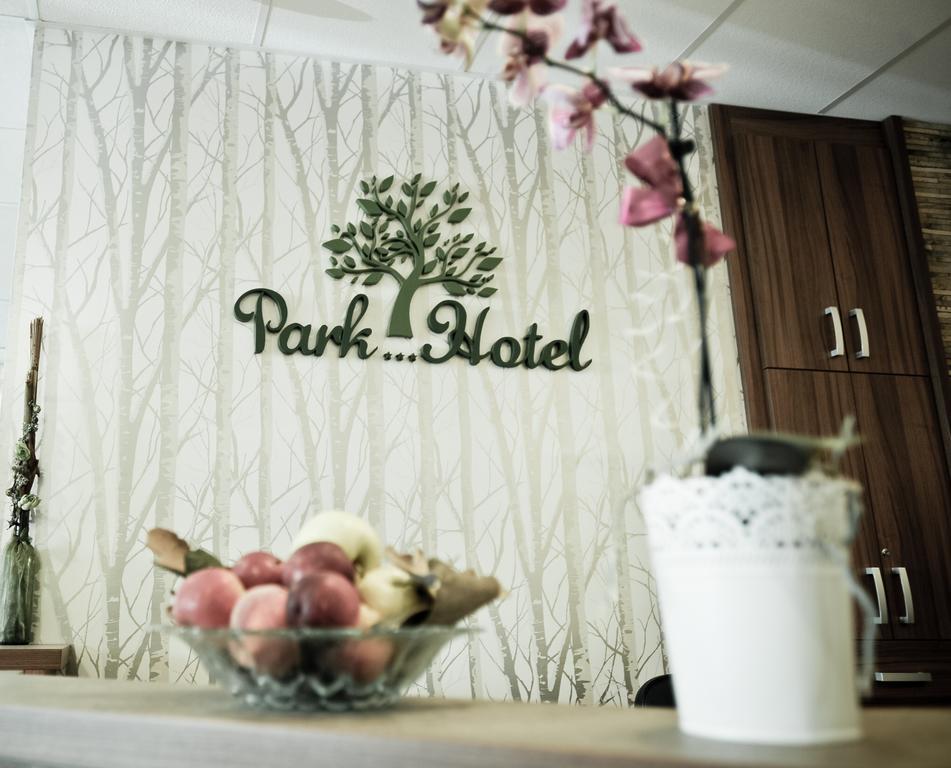 Park Hotel Gyula Ngoại thất bức ảnh