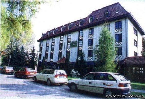 Park Hotel Gyula Ngoại thất bức ảnh