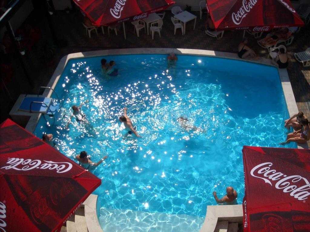 Park Hotel Gyula Ngoại thất bức ảnh